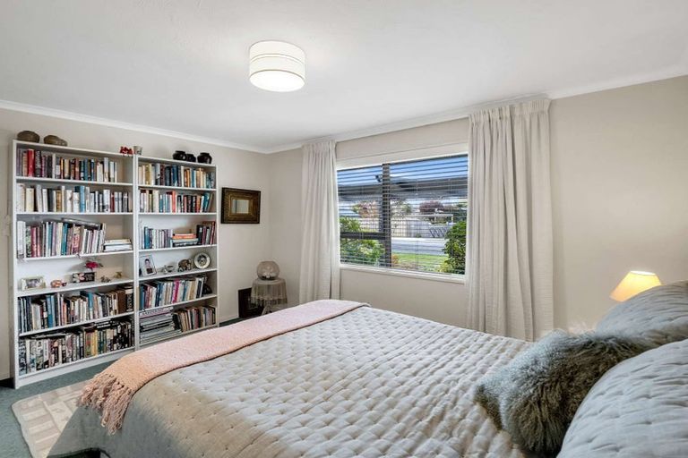 Photo of property in 39 Bank Street, Amberley, 7410