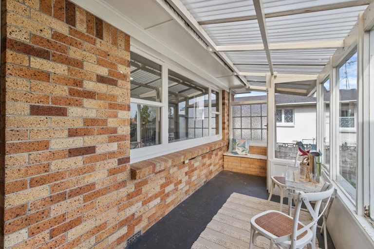 Photo of property in 160 Old Farm Road, Hamilton East, Hamilton, 3216