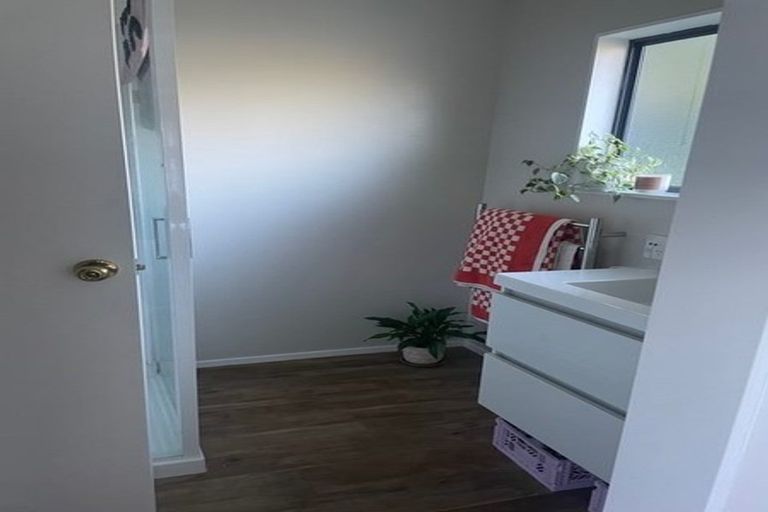 Photo of property in 22a&b Milton Road, Bluff Hill, Napier, 4110