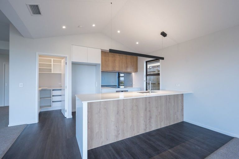 Photo of property in 7 Hill Tops Way, Stoke, Nelson, 7011