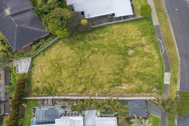 Photo of property in 22 Hawaiian Parade, Arkles Bay, Whangaparaoa, 0932