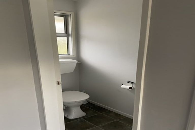 Photo of property in 1/27 Thorrington Road, Cashmere, Christchurch, 8022