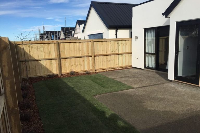 Photo of property in 63 Faringdon Boulevard, Rolleston, 7615