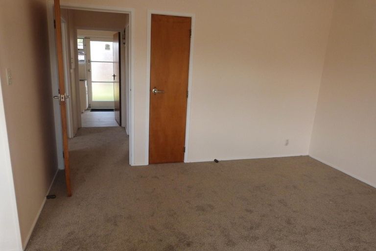 Photo of property in 1a Elliott Avenue, Bayview, Auckland, 0629