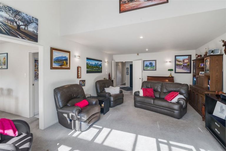 Photo of property in 239 Maidstone Road, Avonhead, Christchurch, 8042