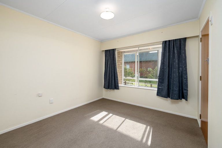 Photo of property in 2 Browns Avenue, Waimate, 7924
