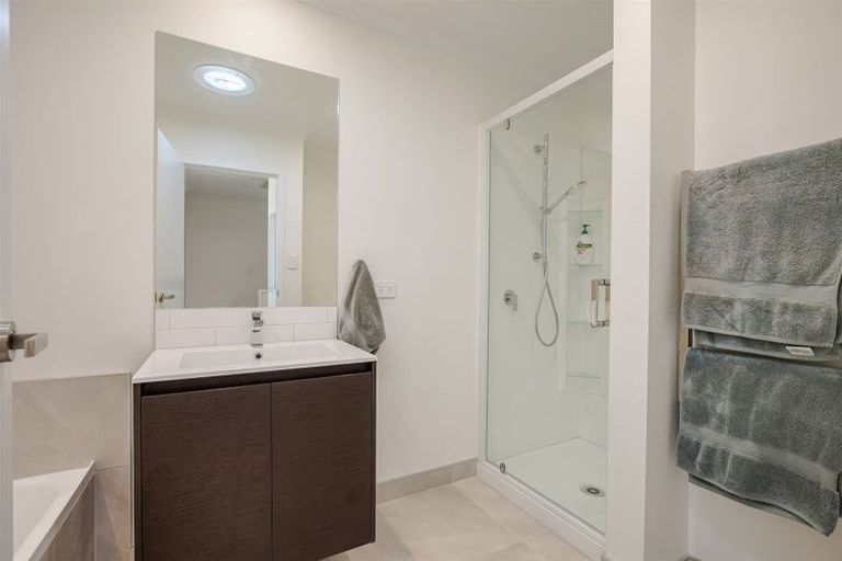 Photo of property in 58 Nugget Avenue, Hobsonville, Auckland, 0616