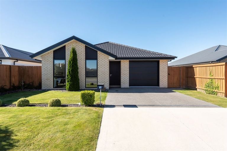 Photo of property in 14 Shrimpton Avenue, Woodend, 7610