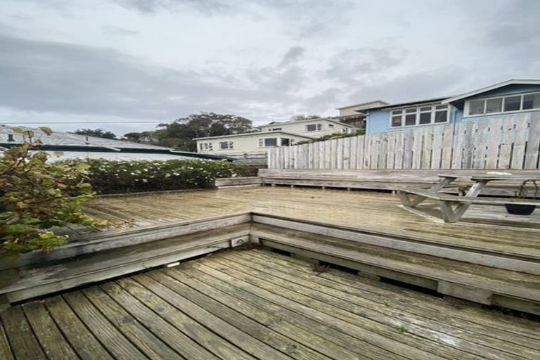 Photo of property in 56 Eden Street, Island Bay, Wellington, 6023