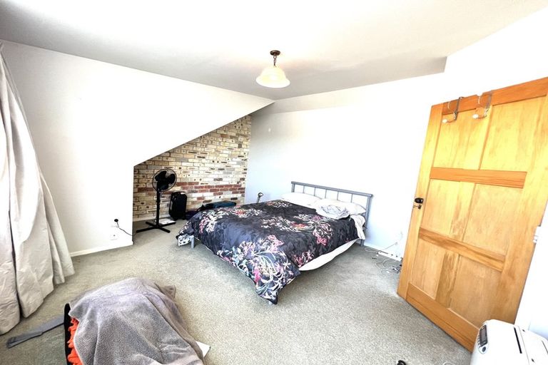 Photo of property in 120 Forest Lake Road, Forest Lake, Hamilton, 3200