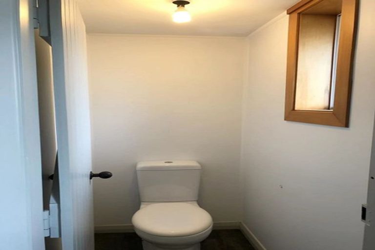 Photo of property in 30 Kenwyn Avenue, St Albans, Christchurch, 8052