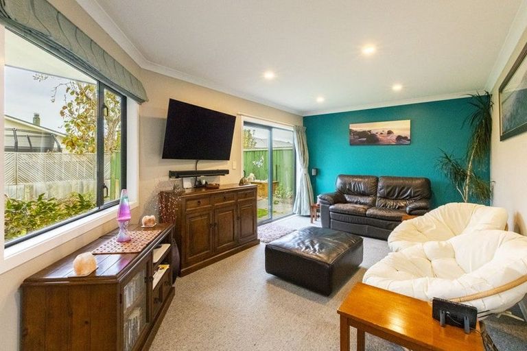 Photo of property in 10a Dolbel Street, Taradale, Napier, 4112