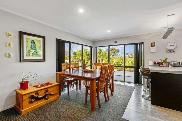 Photo of property in 21 Kowhai Street, Tuakau, 2121