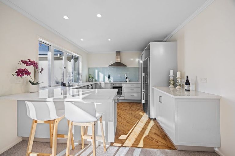 Photo of property in 52 Meadowstone Drive, Wanaka, 9305