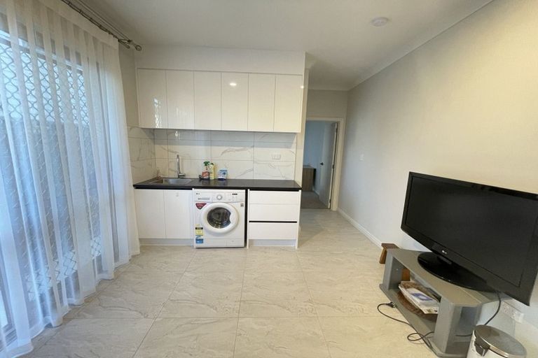 Photo of property in 36 Carrickdawson Drive, Flat Bush, Auckland, 2019