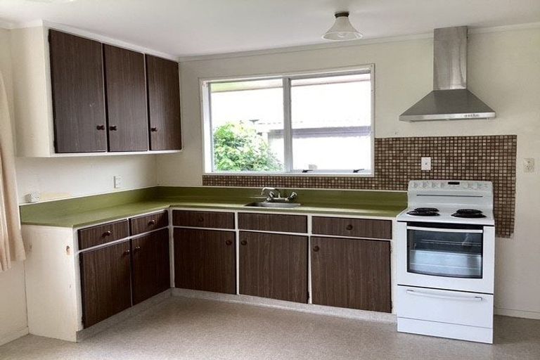 Photo of property in 2/6 Blake Street, New Brighton, Christchurch, 8061