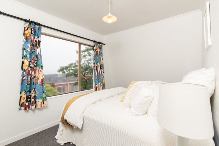 Photo of property in 79a Churton Drive, Churton Park, Wellington, 6037