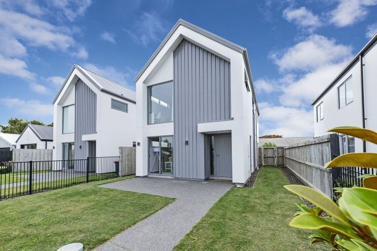 Photo of property in 13  Franco Road, Halswell, Christchurch, 8025