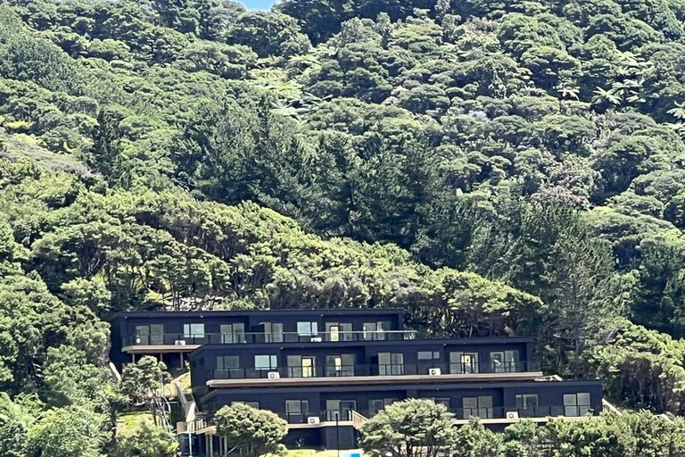 Photo of property in 20a Hastings Grove, Wainuiomata, Lower Hutt, 5014
