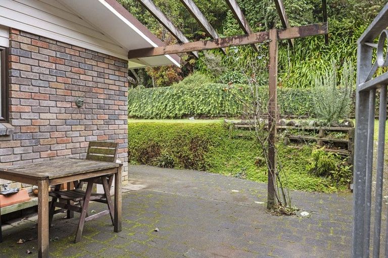 Photo of property in 13 Pentland Place, Highlands Park, New Plymouth, 4312