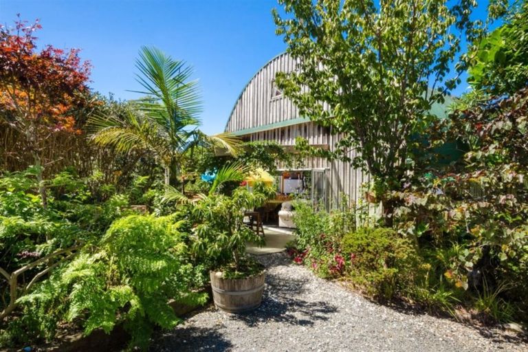 Photo of property in 386 Taylor Road, Helensville, Waimauku, 0882