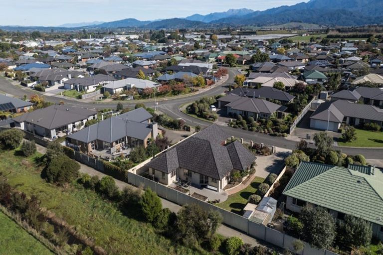 Photo of property in 4 Kakapo Lane, Motueka, 7120