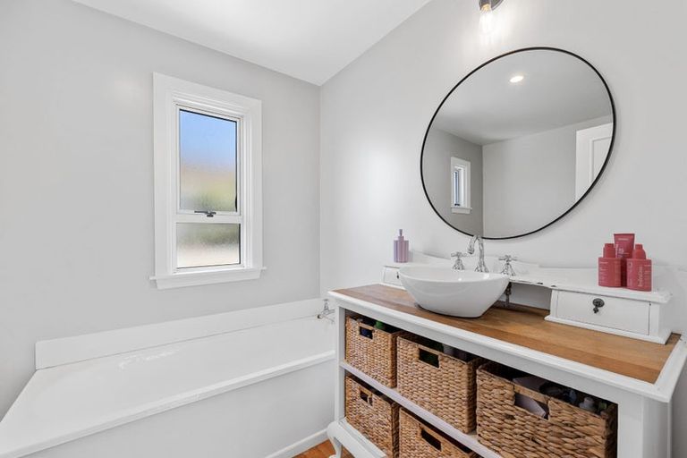 Photo of property in 41 Bass Street, Woolston, Christchurch, 8062