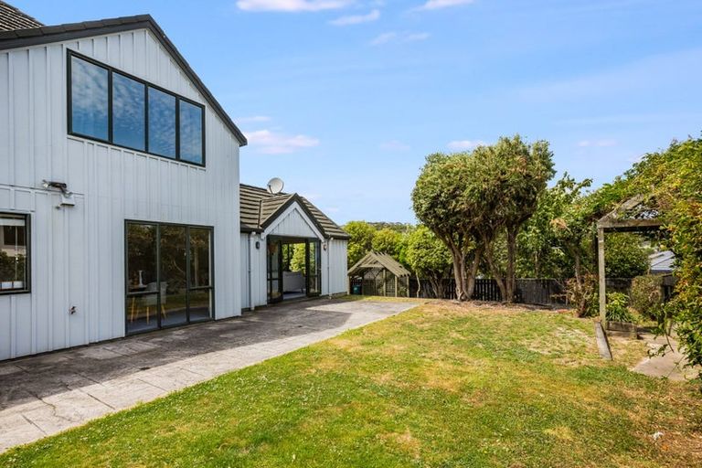 Photo of property in 66 Joseph Banks Drive, Whitby, Porirua, 5024