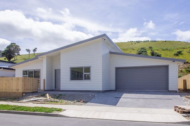 Photo of property in 44 Rochdale Drive, Churton Park, Wellington, 6037