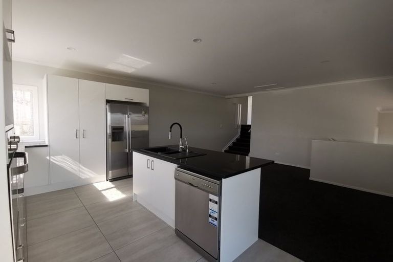 Photo of property in 159 Keri Vista Rise, Papakura, 2110