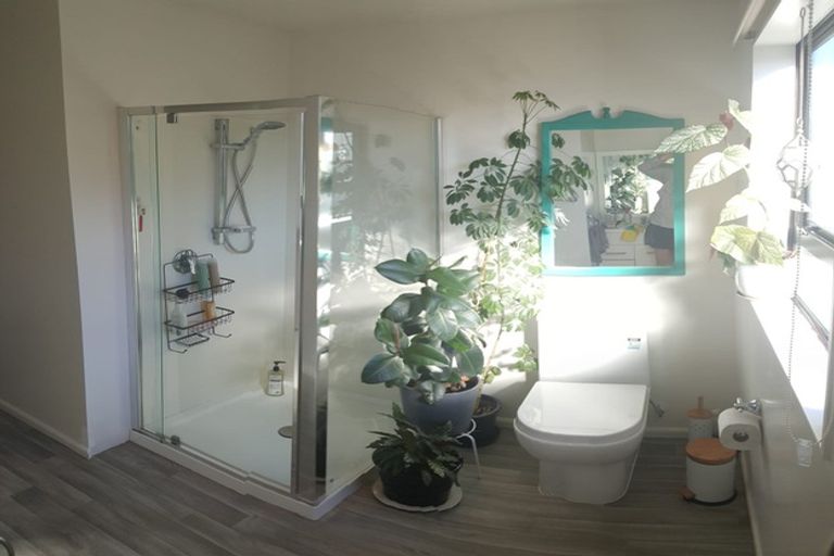 Photo of property in 47 Mackworth Street, Woolston, Christchurch, 8062