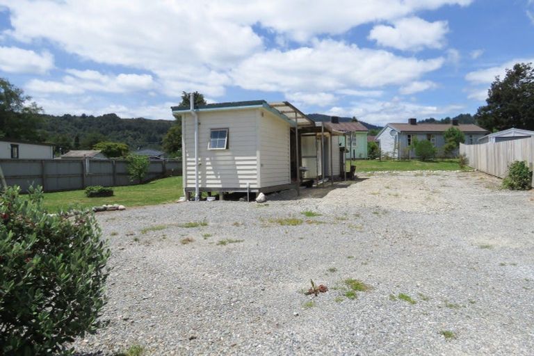Photo of property in 23 Plaskett Street, Reefton, 7830