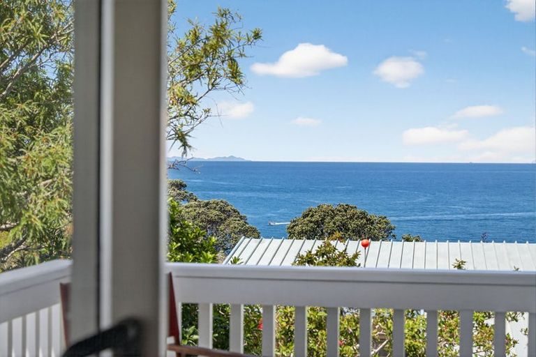 Photo of property in 45 Cumberland Street, Leigh, 0985