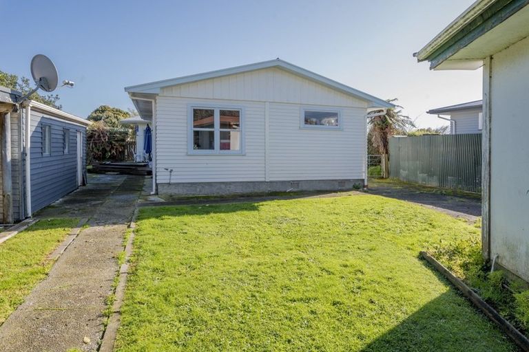 Photo of property in 4 Drake Street, Levin, 5510