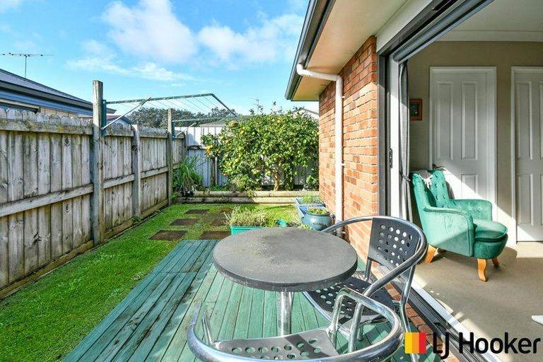 Photo of property in 43a Sandspit Road, Waiuku, 2123