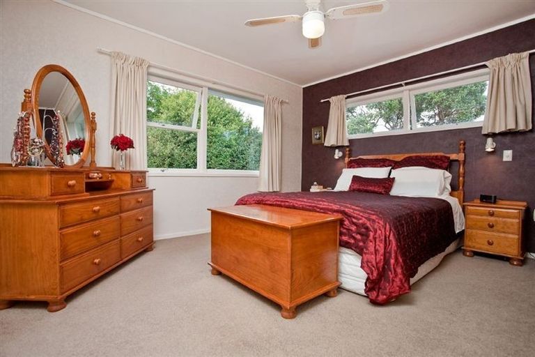 Photo of property in 9 Munstead Place, Hillcrest, Auckland, 0627