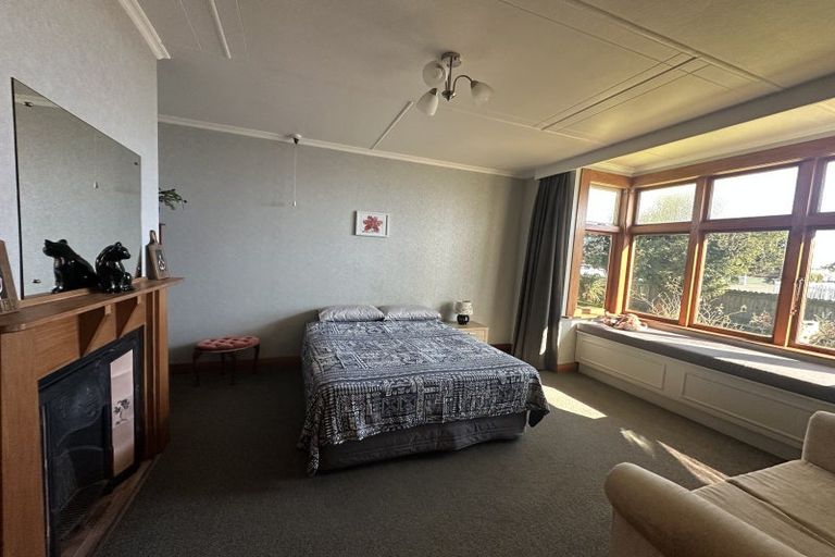 Photo of property in 2 Weraroa Road, Levin, 5510