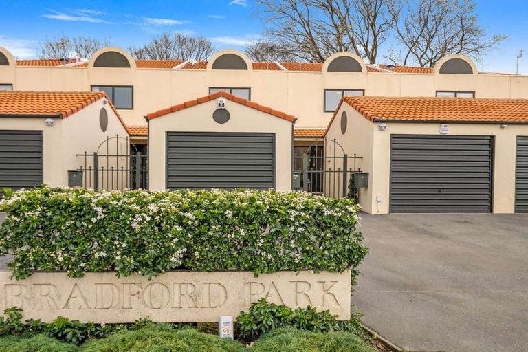 Photo of property in 5/17 Devon Street, Sydenham, Christchurch, 8023