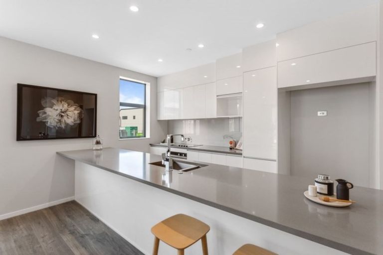 Photo of property in 206/2 Onekiritea Road, Hobsonville, Auckland, 0616