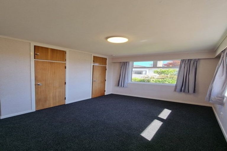 Photo of property in 22 Tukapa Street, Westown, New Plymouth, 4310