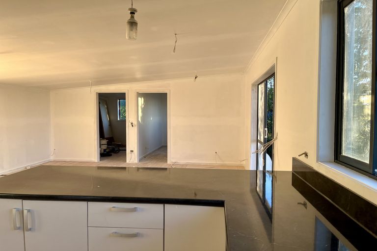 Photo of property in 27 Nore Street, Waihola, Milton, 9073