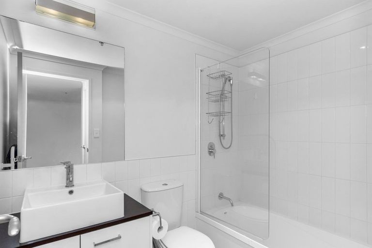 Photo of property in 207/332 Maunganui Road, Mount Maunganui, 3116