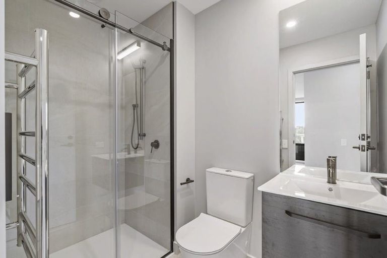 Photo of property in 507/2 Launch Road, Hobsonville, Auckland, 0616