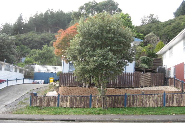 Photo of property in 17 Mamaku Street, Paraparaumu, 5032