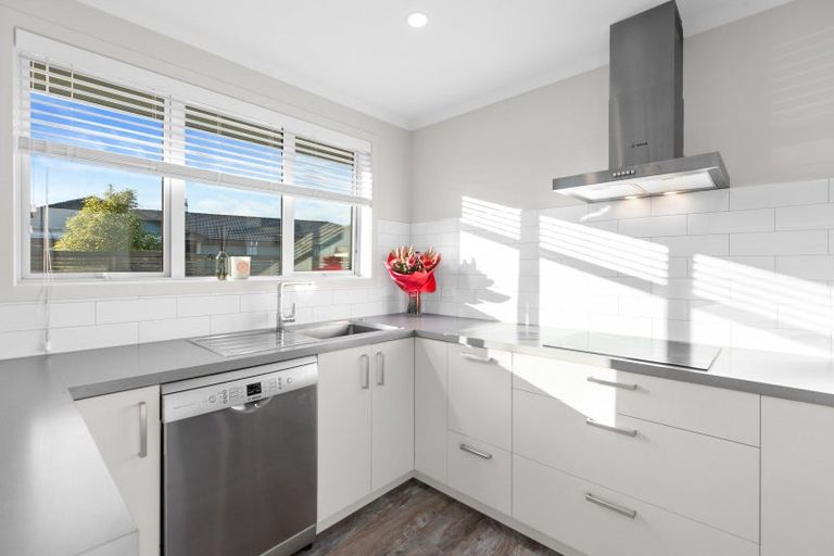 Photo of property in 36 Henry Russell Estate, Waipukurau, 4200
