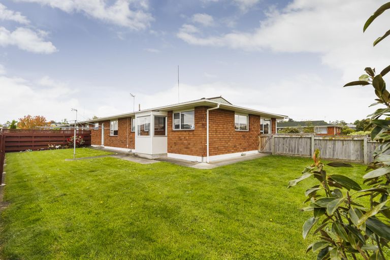 Photo of property in 2a Shelton Place, Feilding, 4702
