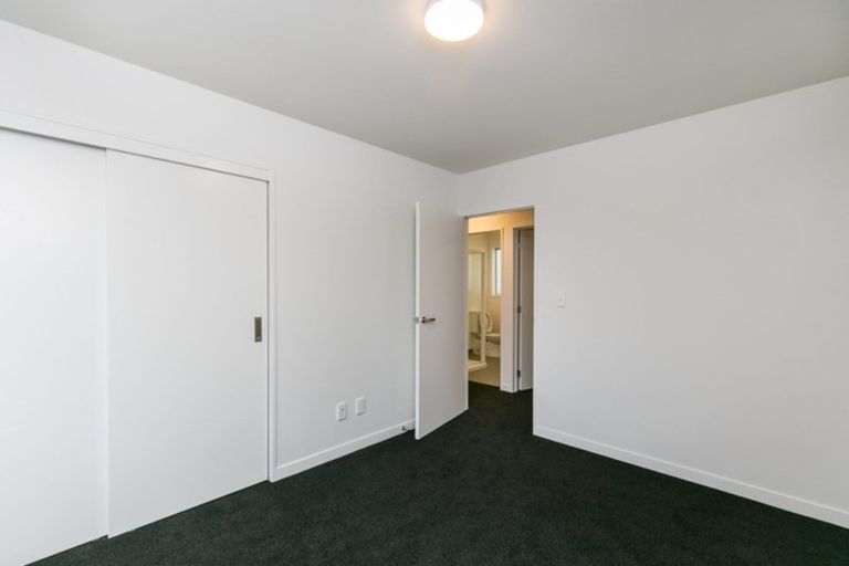 Photo of property in 74u7 Derwent Street, Island Bay, Wellington, 6023
