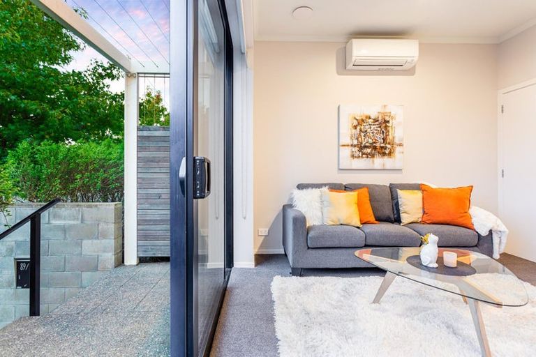 Photo of property in 5/89 Hobsonville Point Road, Hobsonville, Auckland, 0616