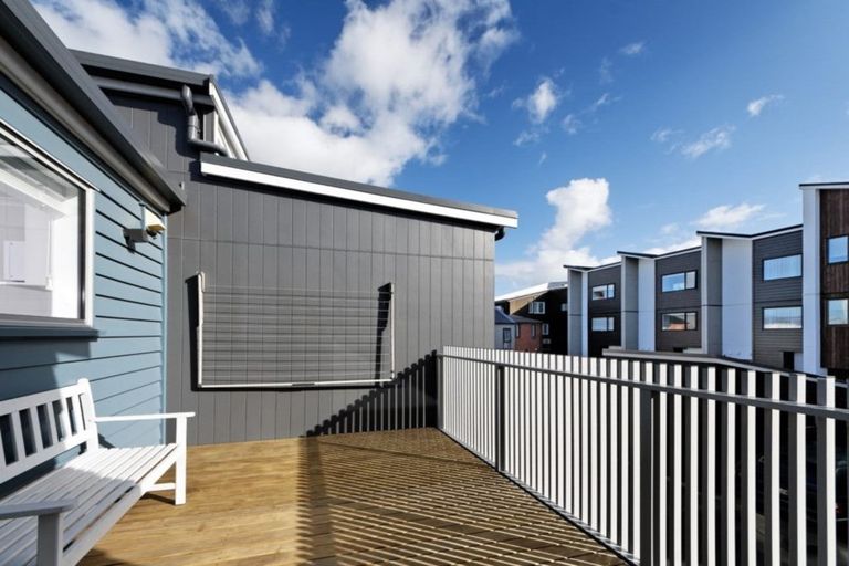 Photo of property in 53 Mapou Road, Hobsonville, Auckland, 0616