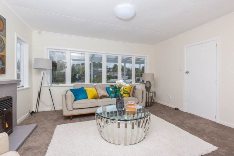 Photo of property in 1/87 Nile Road, Milford, Auckland, 0620